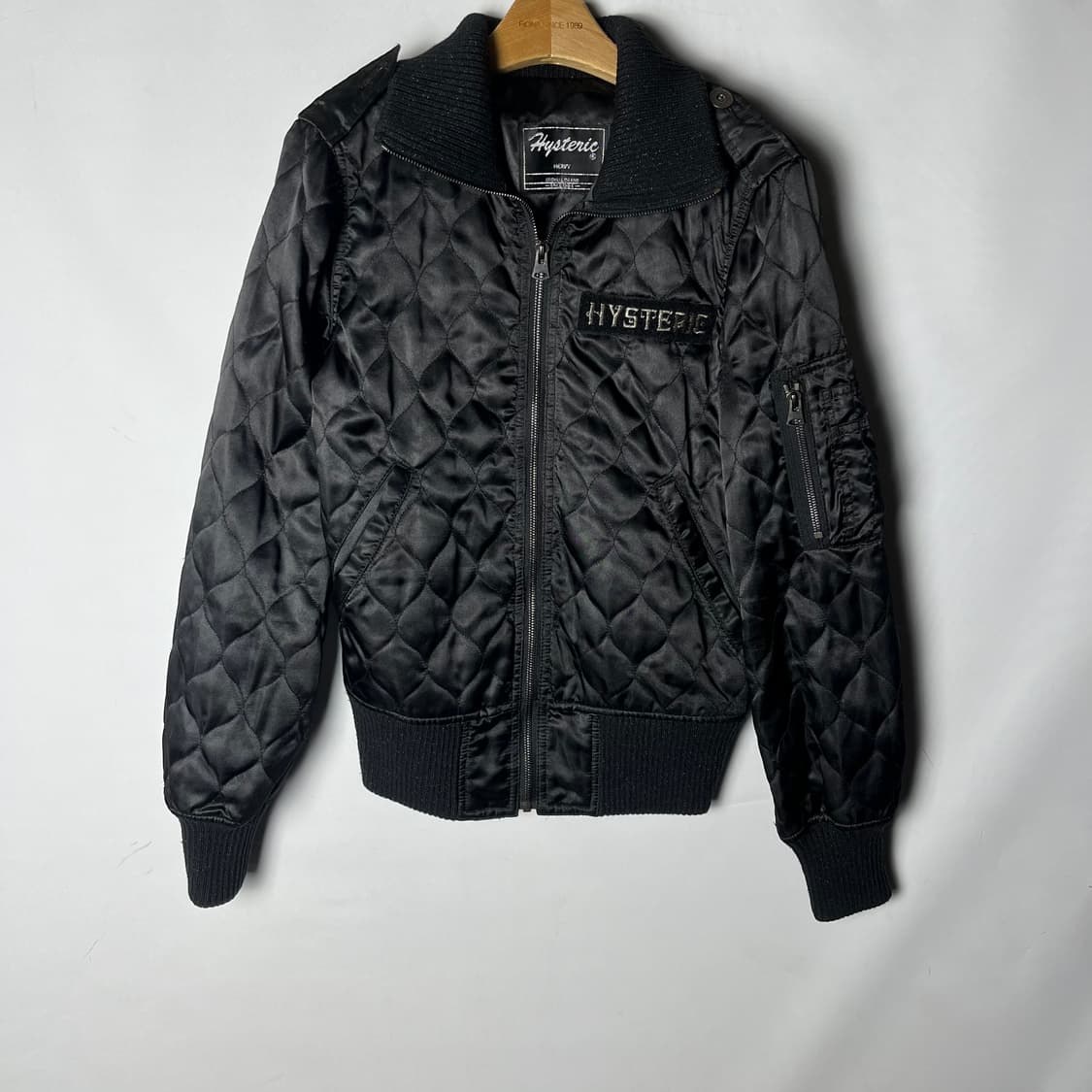 [Hysteric Glamour] 히스테릭글래머 퀼팅 봄버 자켓 상품이미지2