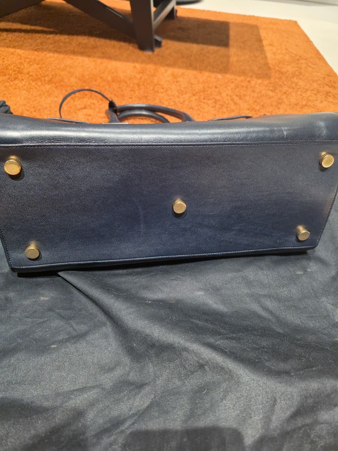 생로랑 샥드쥬르 네이비 라지 상품이미지6