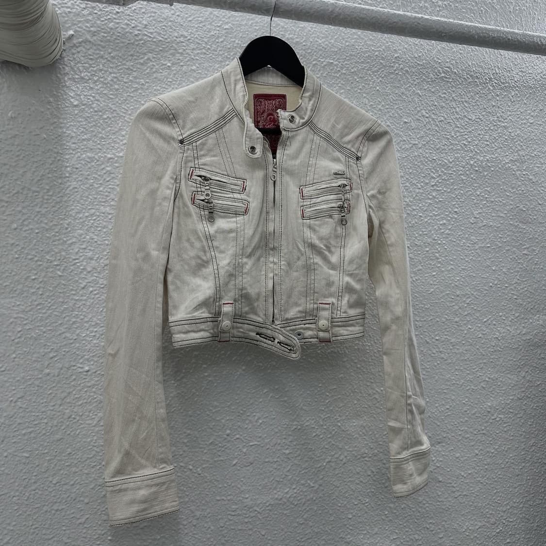 multi pocket detail short denim jacket 상품이미지5