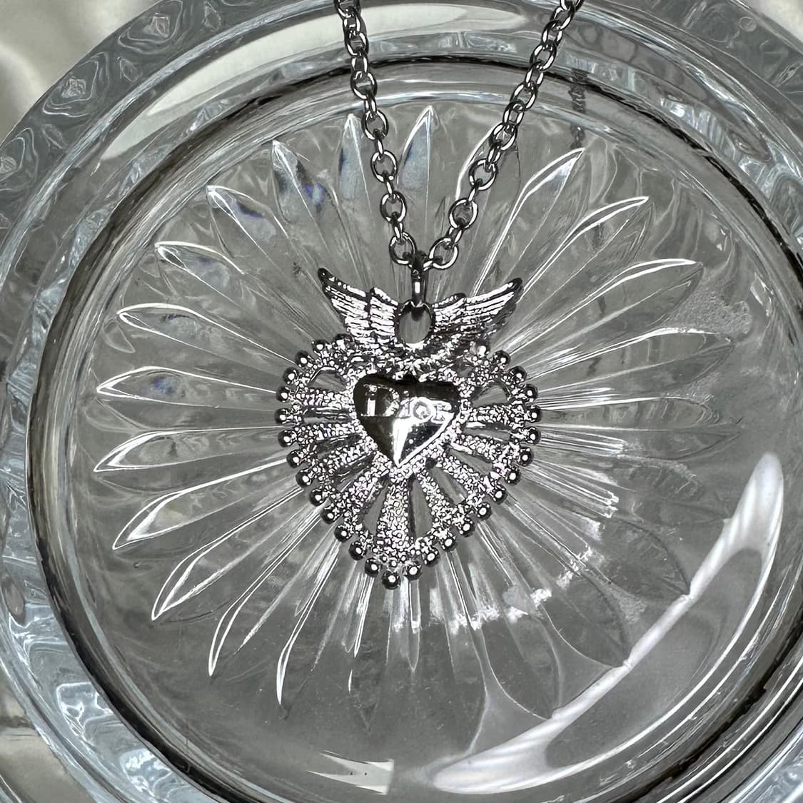 디올 엔젤하트 목걸이 상품이미지6