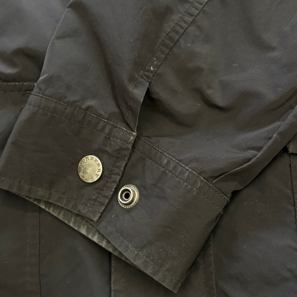 M 버버리 블랙 카고 집업버튼 자켓  상품이미지7