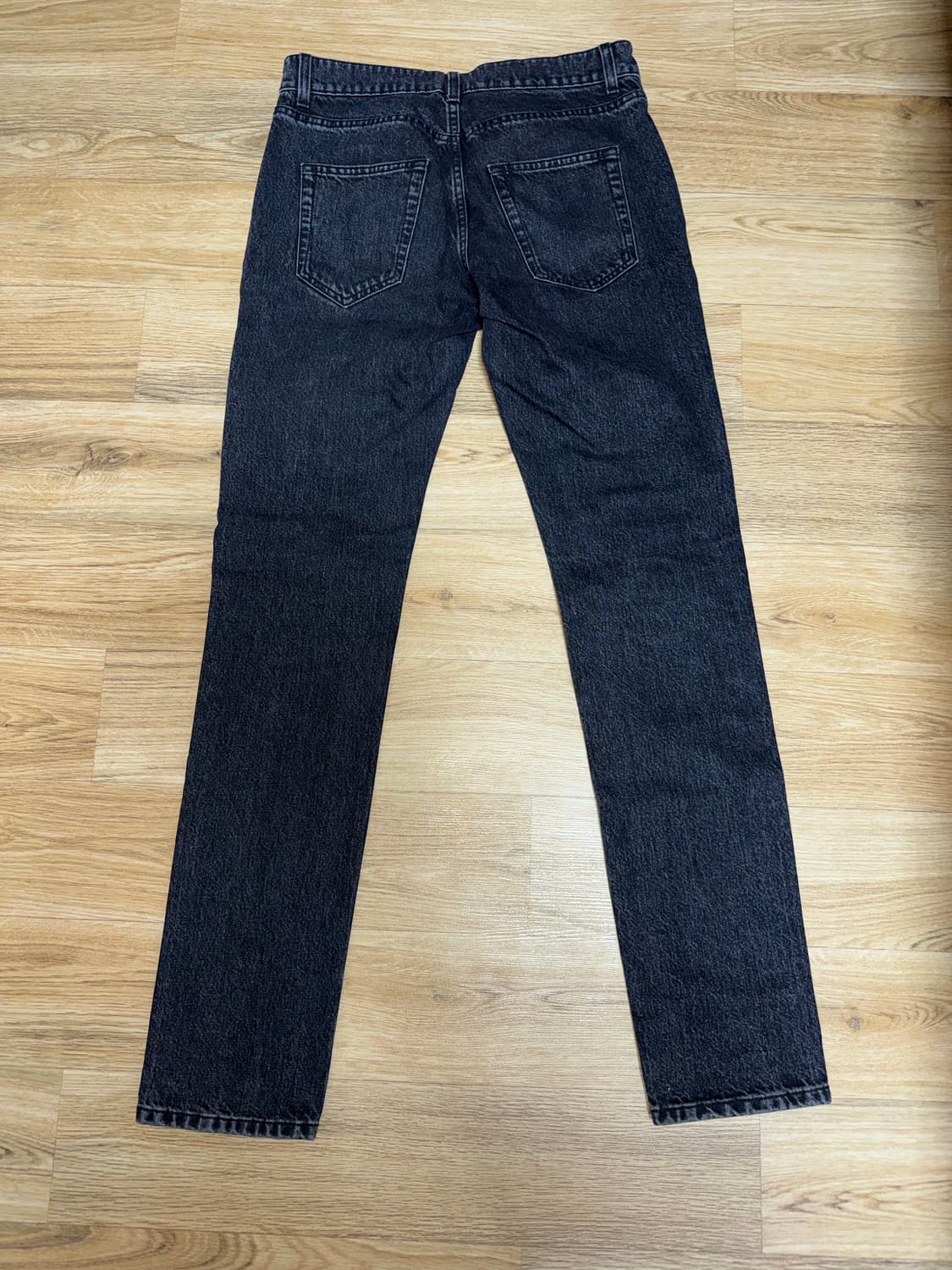 Saint Laurent 무릎 디스진 상품이미지4