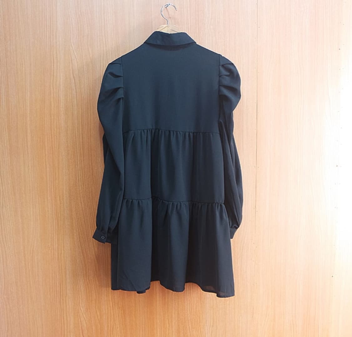 어깨 셔링 블랙 셔츠 미니 원피스 상품이미지6