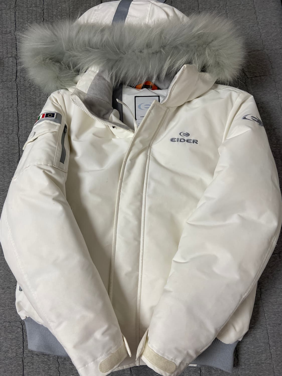 아이더 화이트 그레이 스투키 다운 자켓 패딩 숏패딩 S 상품이미지2