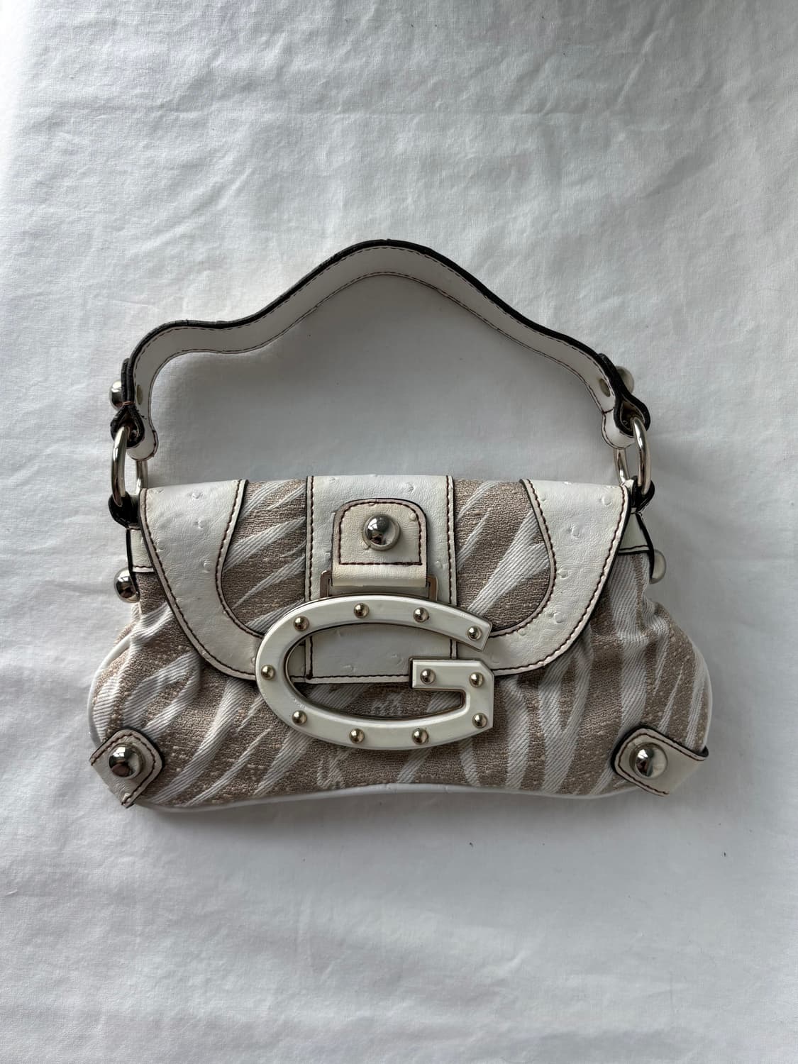 Guess 2000’s zebra mini bag 상품이미지1