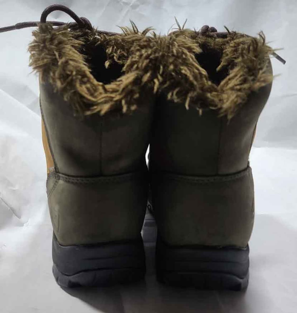 keen 방수 방한 트레킹화 240사이즈 상품이미지5