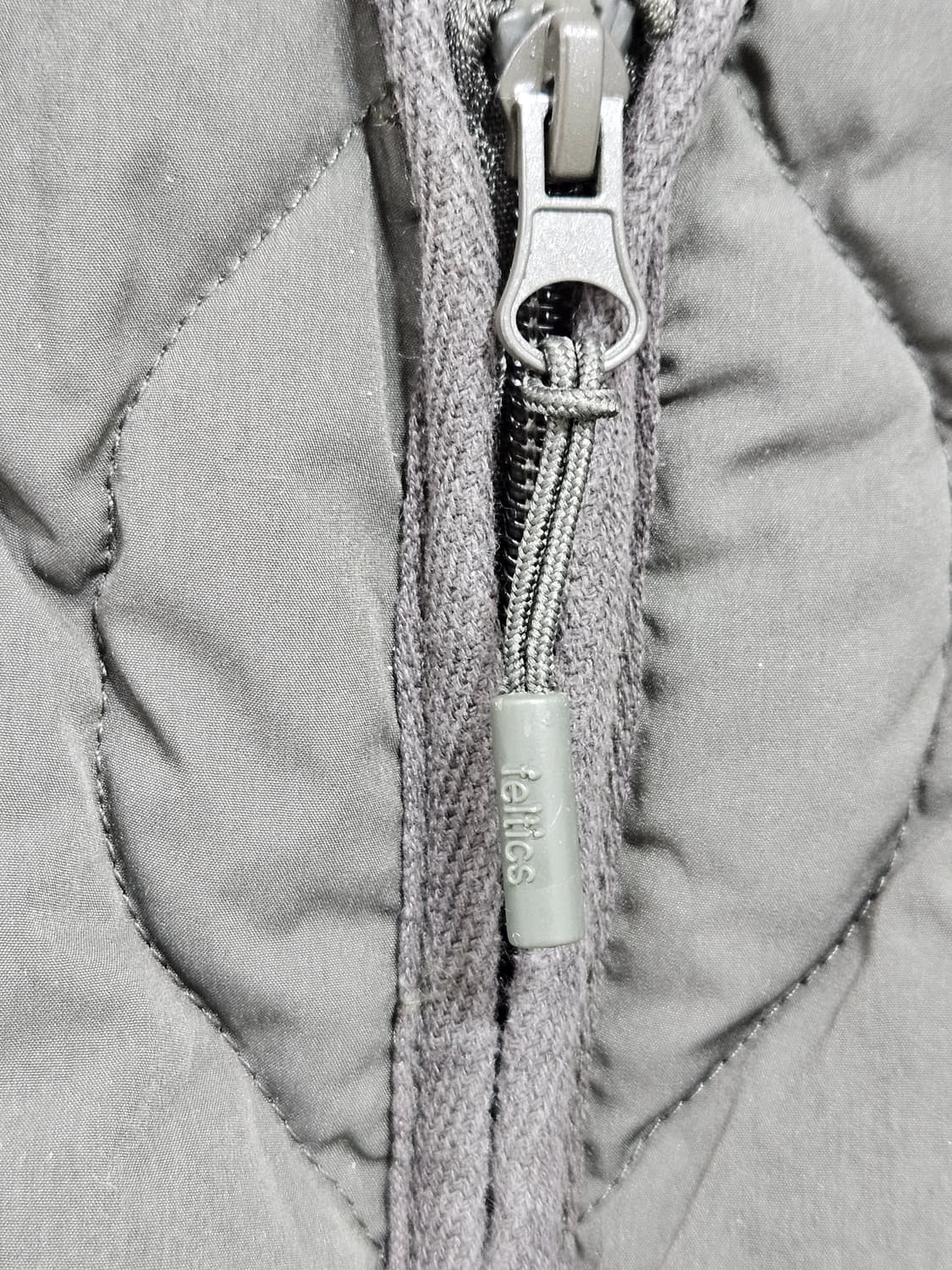 23FW 펠틱스(Feltics) 퀼팅 조끼 베스트 카키 상품이미지7