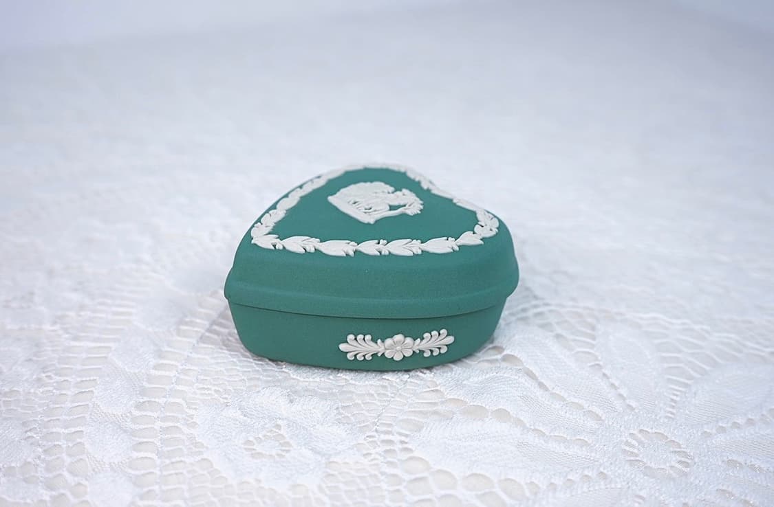 [영국앤틱] 웨지우드 제스퍼웨어 하트 트링켓박스 주얼리함_틸그린 상품이미지4