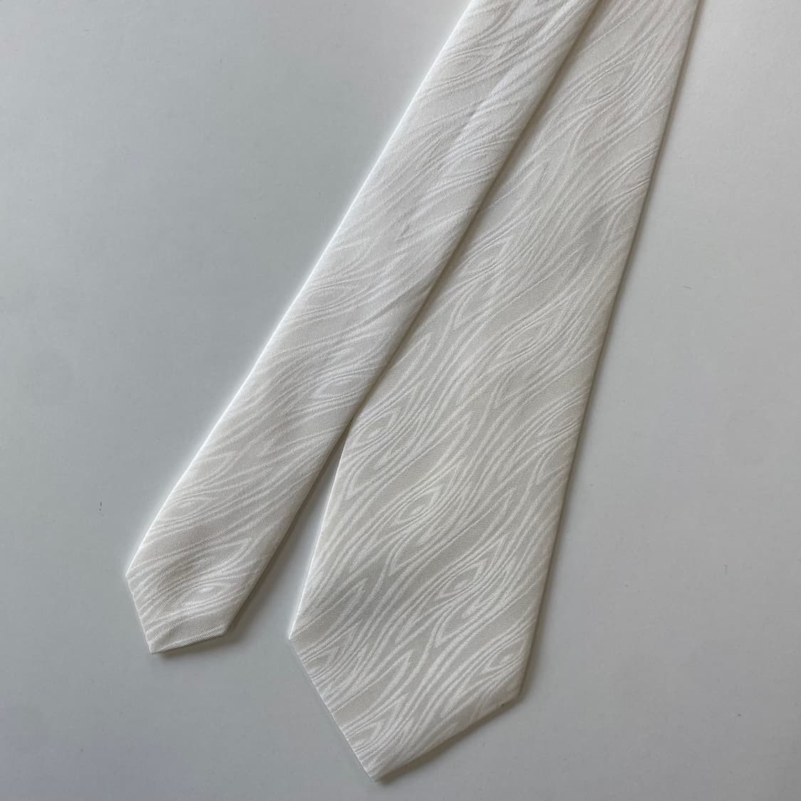 입생로랑(YSL) 명품 정품 넥타이 8.3cm 상품이미지1