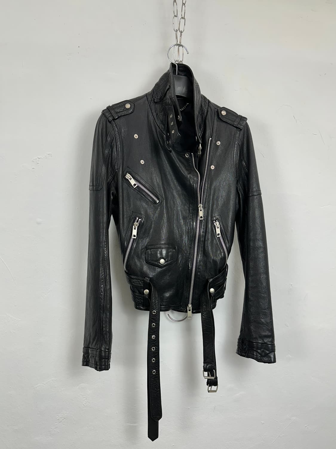 Belted 2-Way Lambskin Leather Jacket 상품이미지3