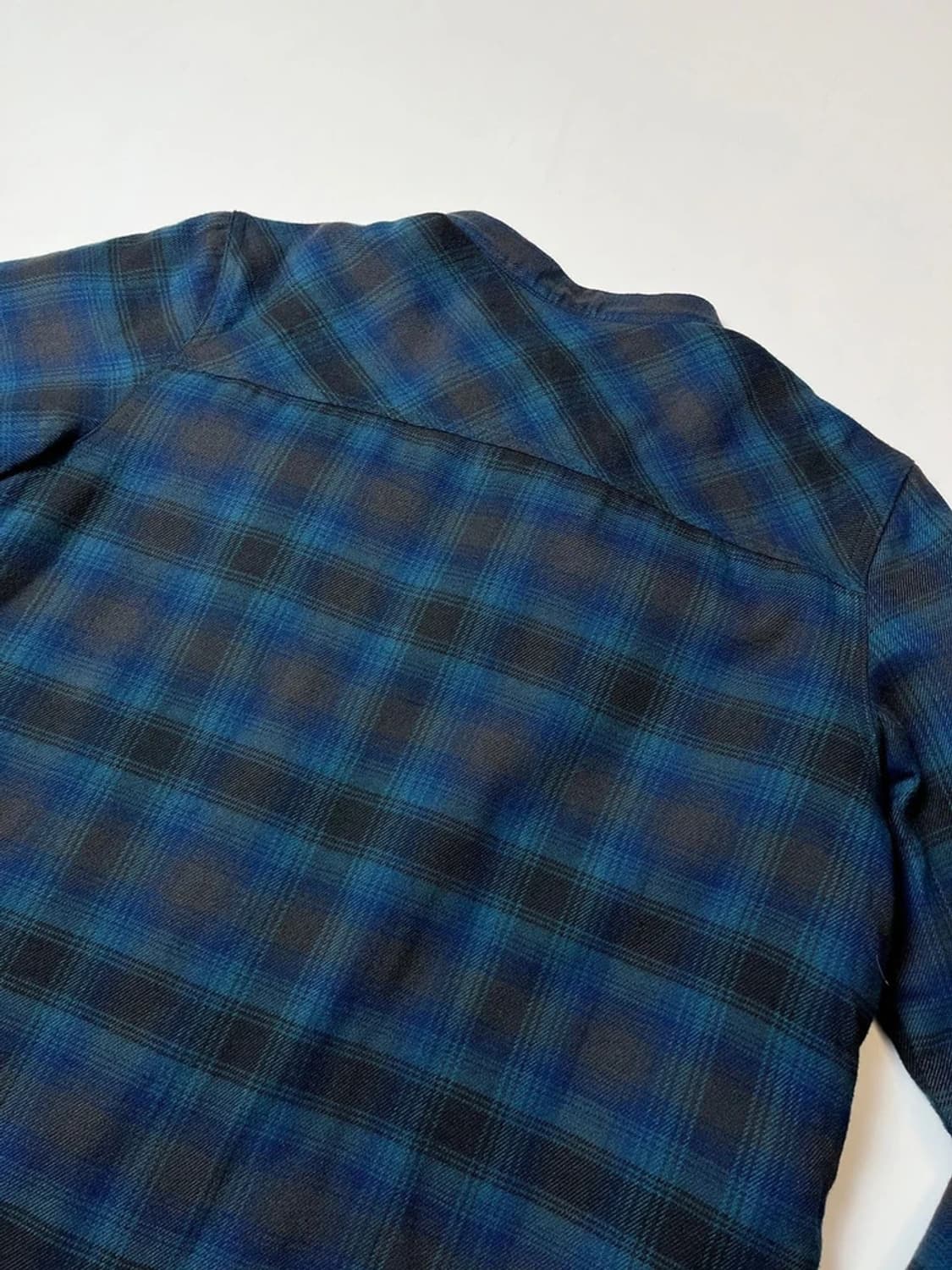 아웃도어리서치 피드백 융털 체크 셔츠 자켓 PN8761 상품이미지5