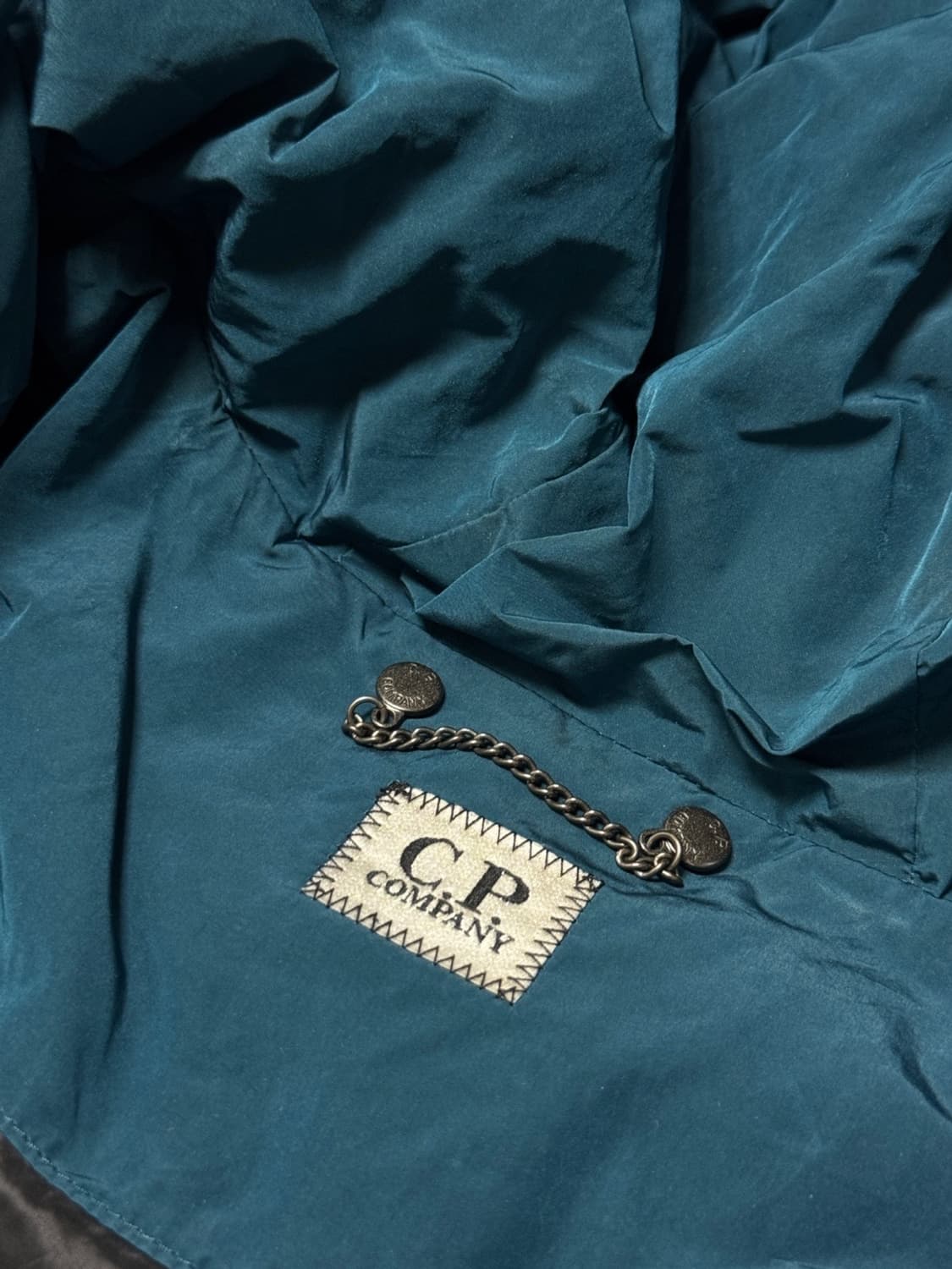 C.P Company 고글 패딩 사이즈 105 상품이미지3
