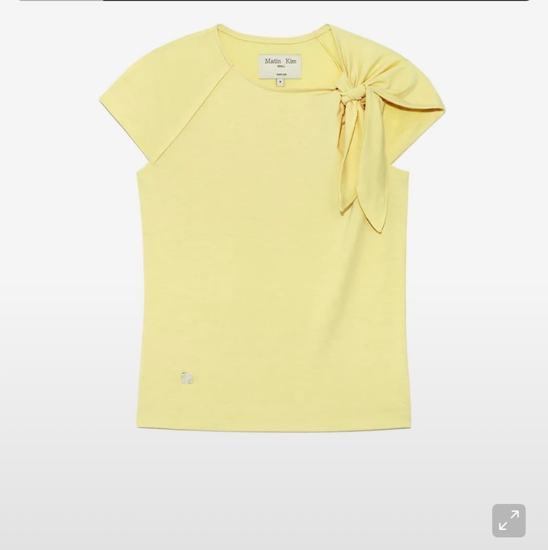 마뗑킴 UNBALANCE TIED SHIRRING TOP IN LIGHT 상품이미지1