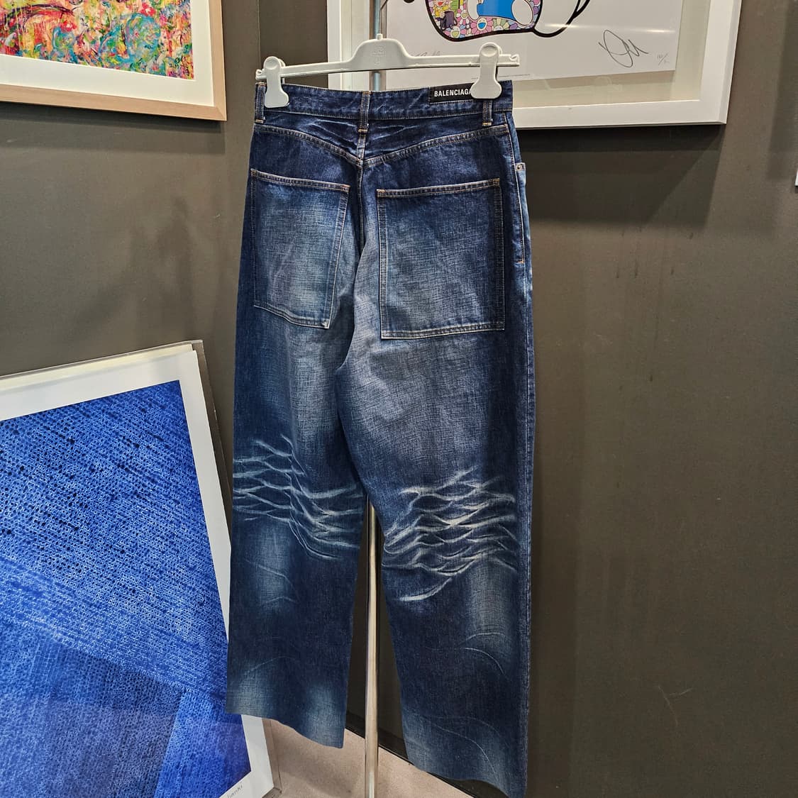 발렌시아가 캣워싱 오각 포켓 데님 팬츠 상품이미지3