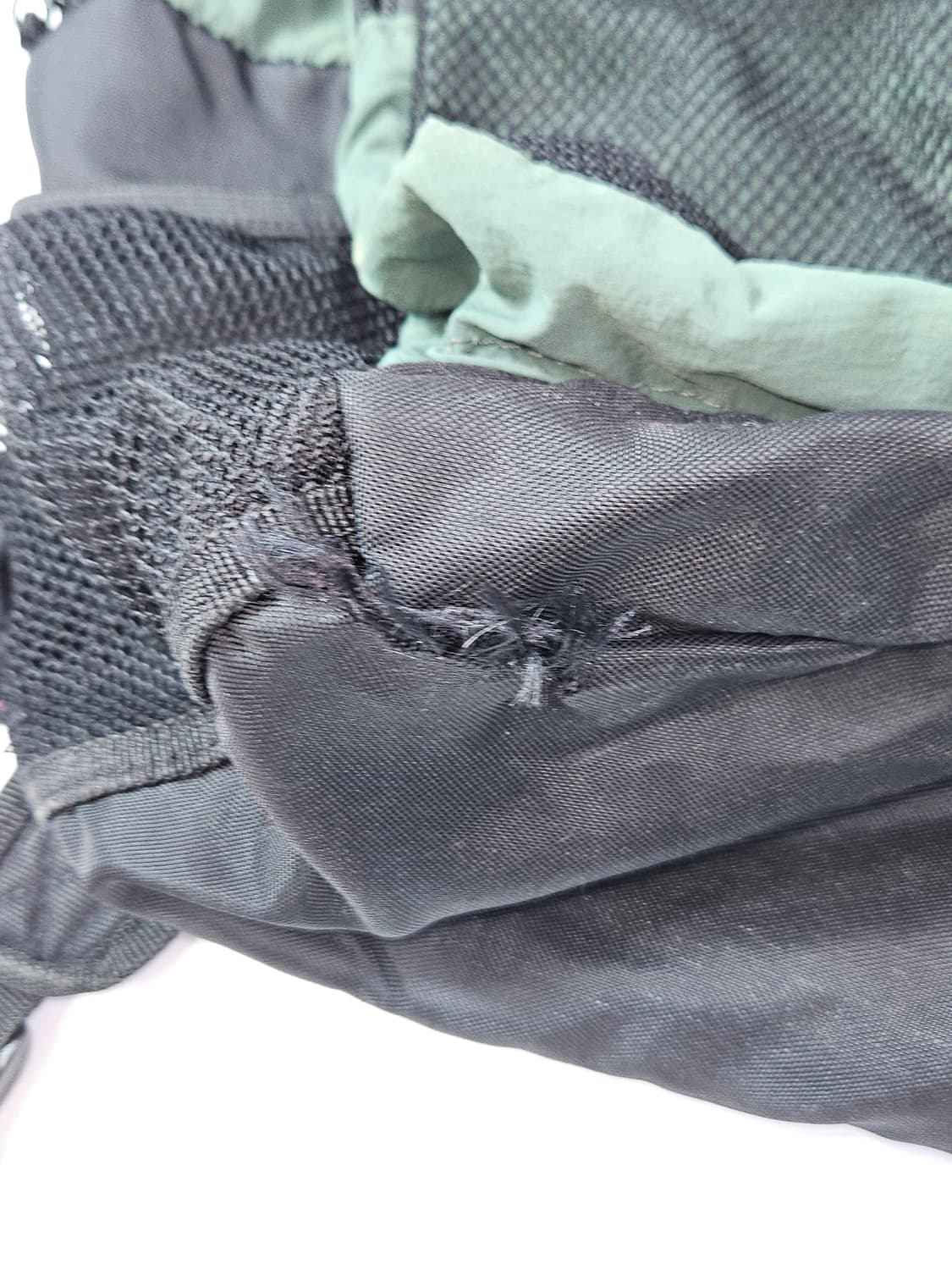 미스치프 멀티포켓 나일론 그린 백팩 상품이미지3