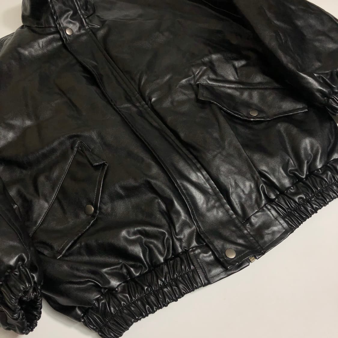 에이틴밀리미터 레더 봄버 자켓  상품이미지4