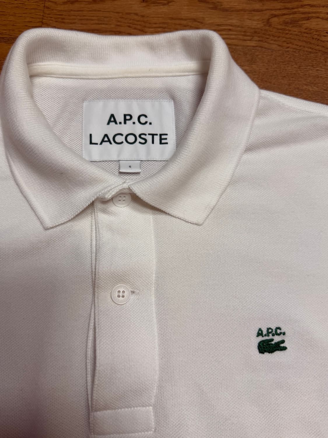 A.P.C. x 라코스테 루즈핏 코튼 쁘띠 피케 폴로 화이트 상품이미지2
