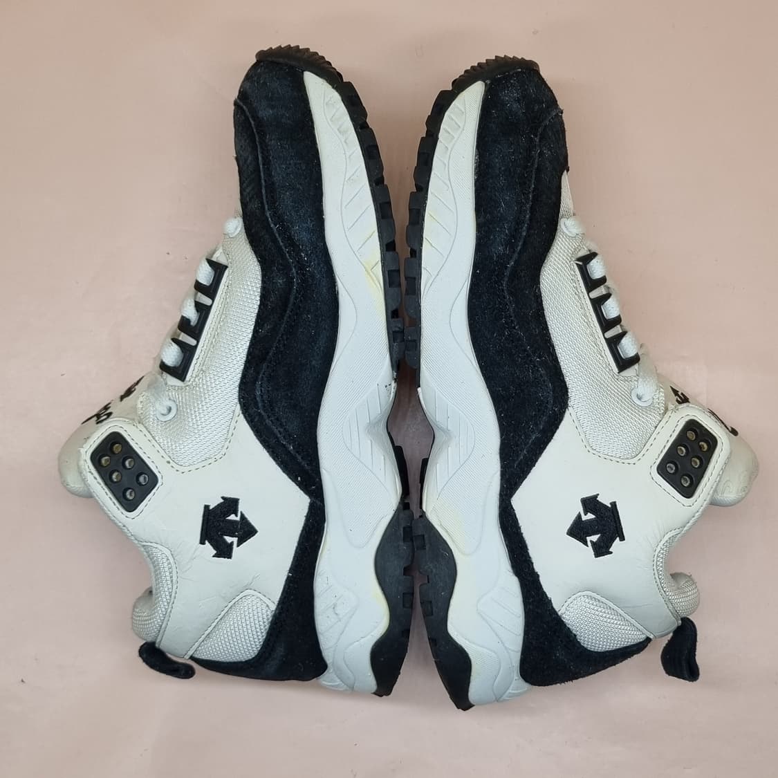 데상트 터보고스트 운동화 250 상품이미지5