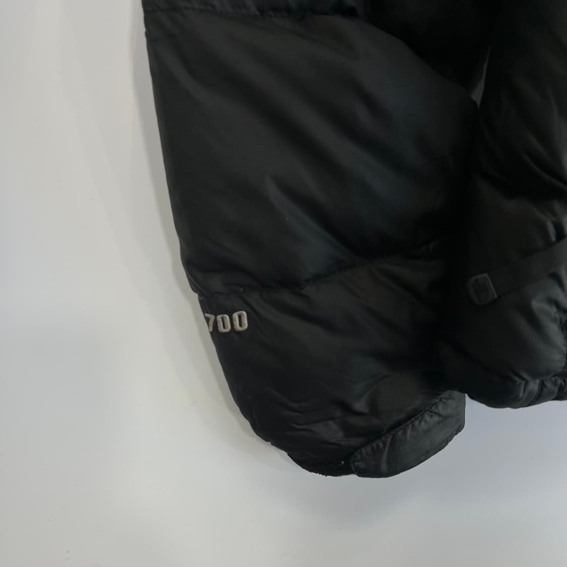The north face 노스페이스 700 블랙 구스다운  상품이미지5