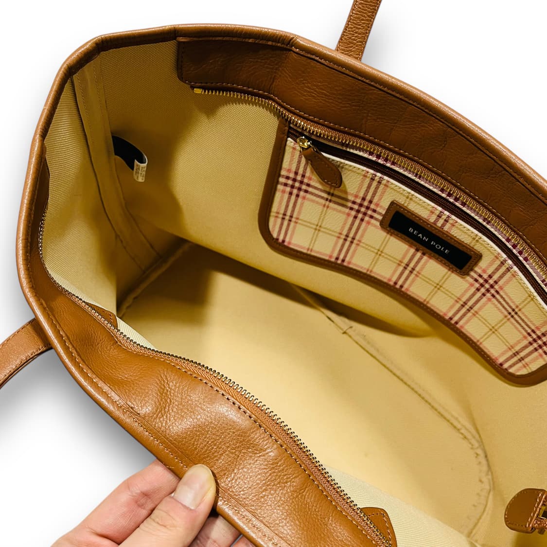 빈폴 PVC 핑크 체크 빈티지 소가죽 숄더백 상품이미지8