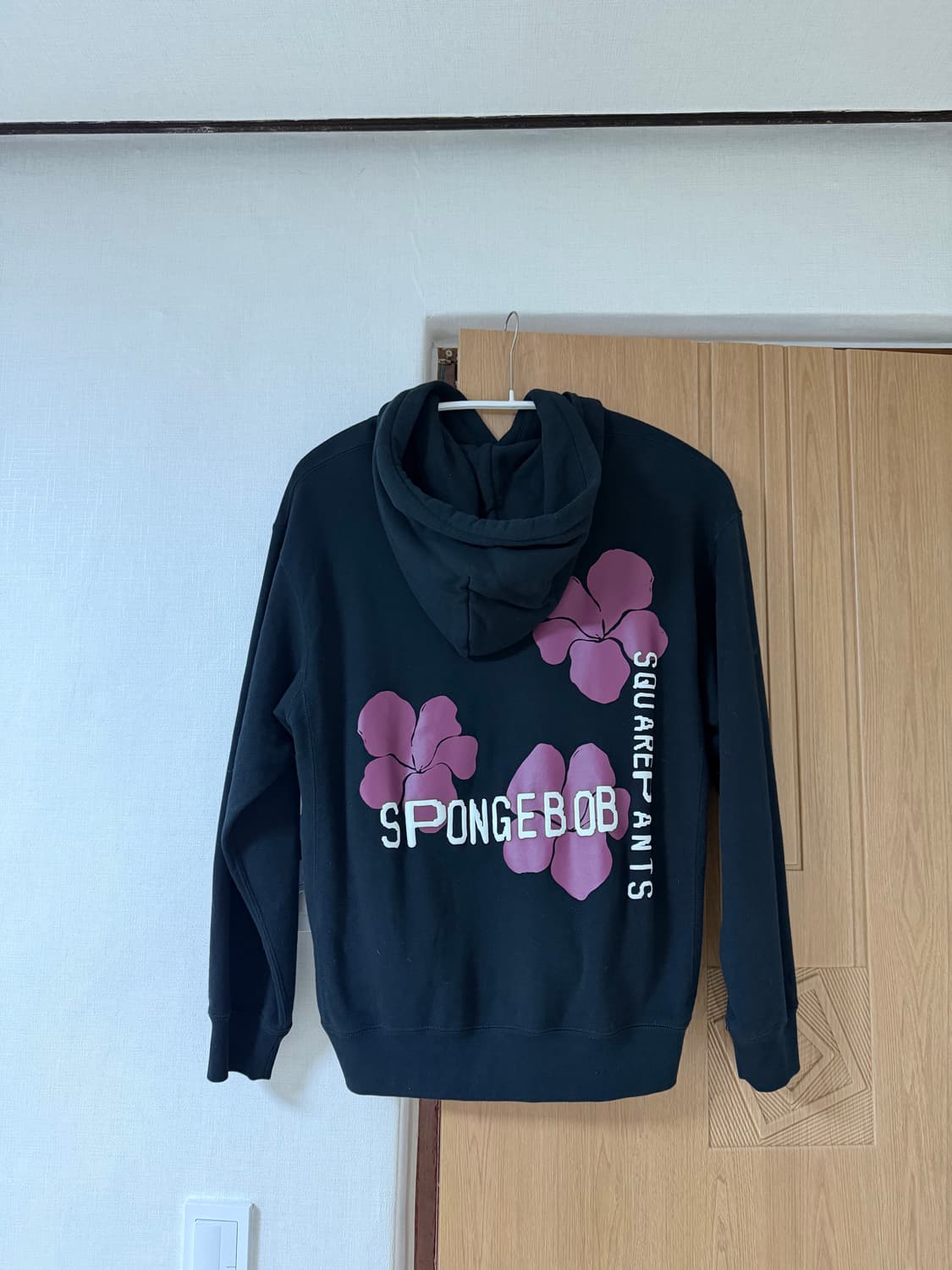 유니클로 UT CPFM 스폰지밥 후드티 M (새상품) 상품이미지2