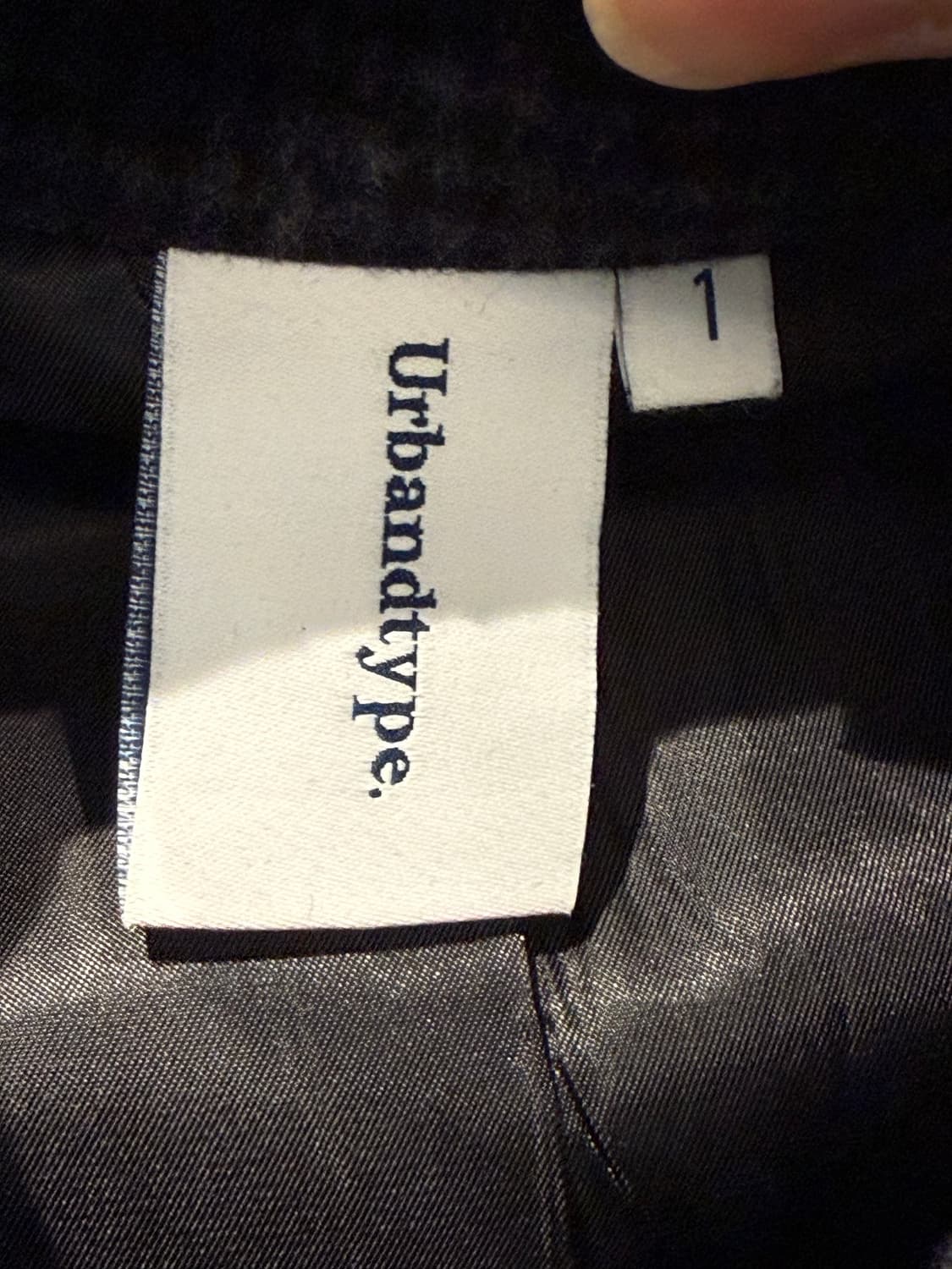 어반디타입 차콜 체크 발마칸 코트 상품이미지5