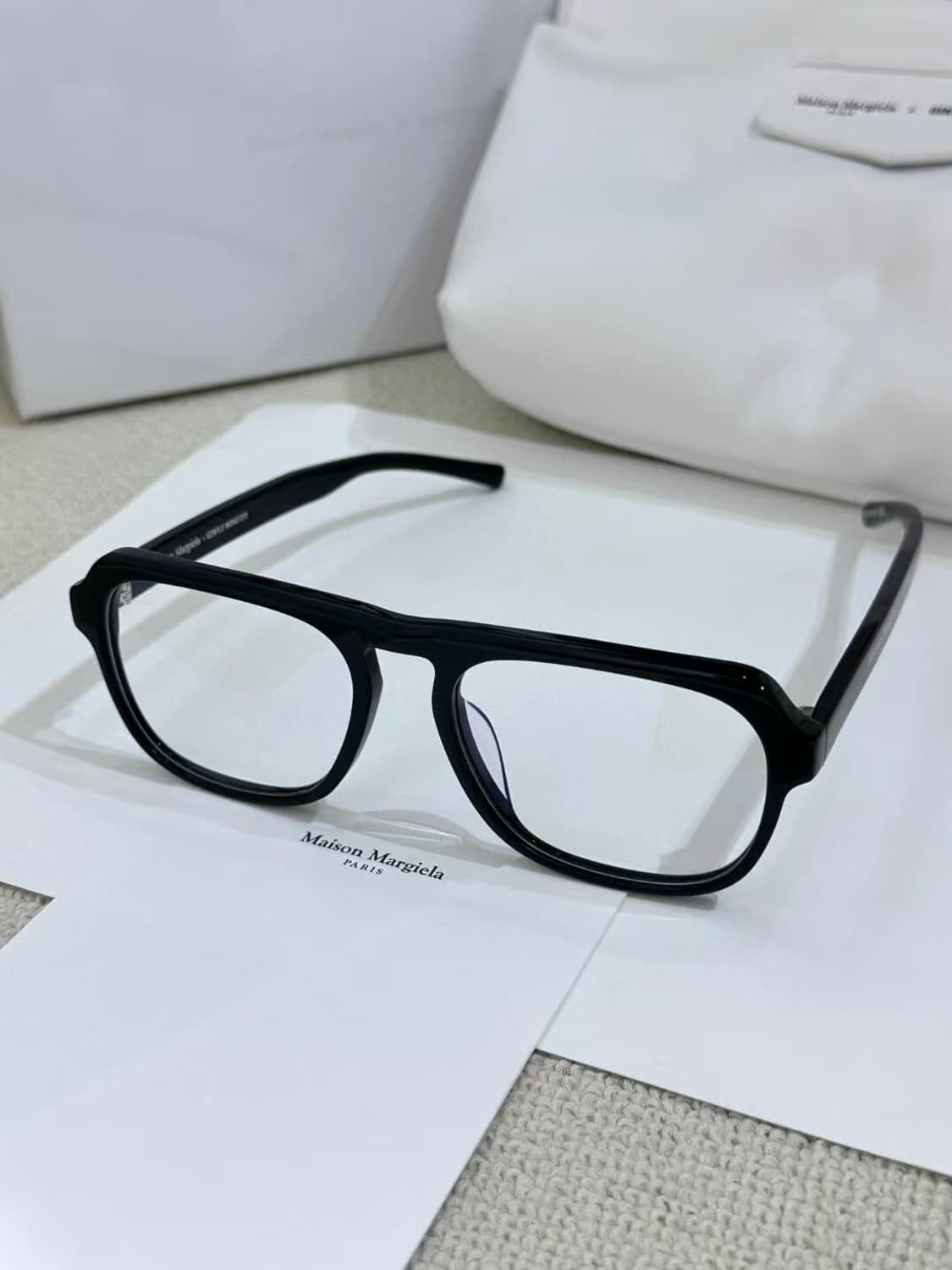 (정품)젠틀몬스터x메종마르지엘라 MM011 01 패션안경
 상품이미지1