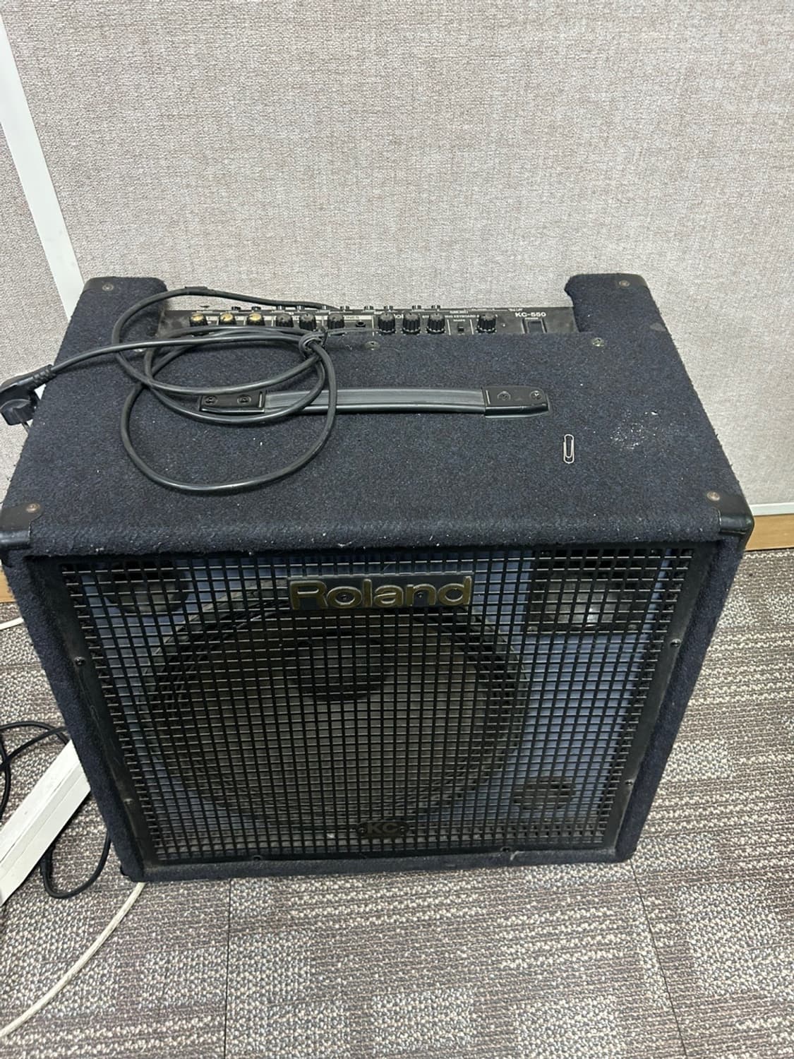 Roland KC-550 앰프 판매 합니다 상품이미지1