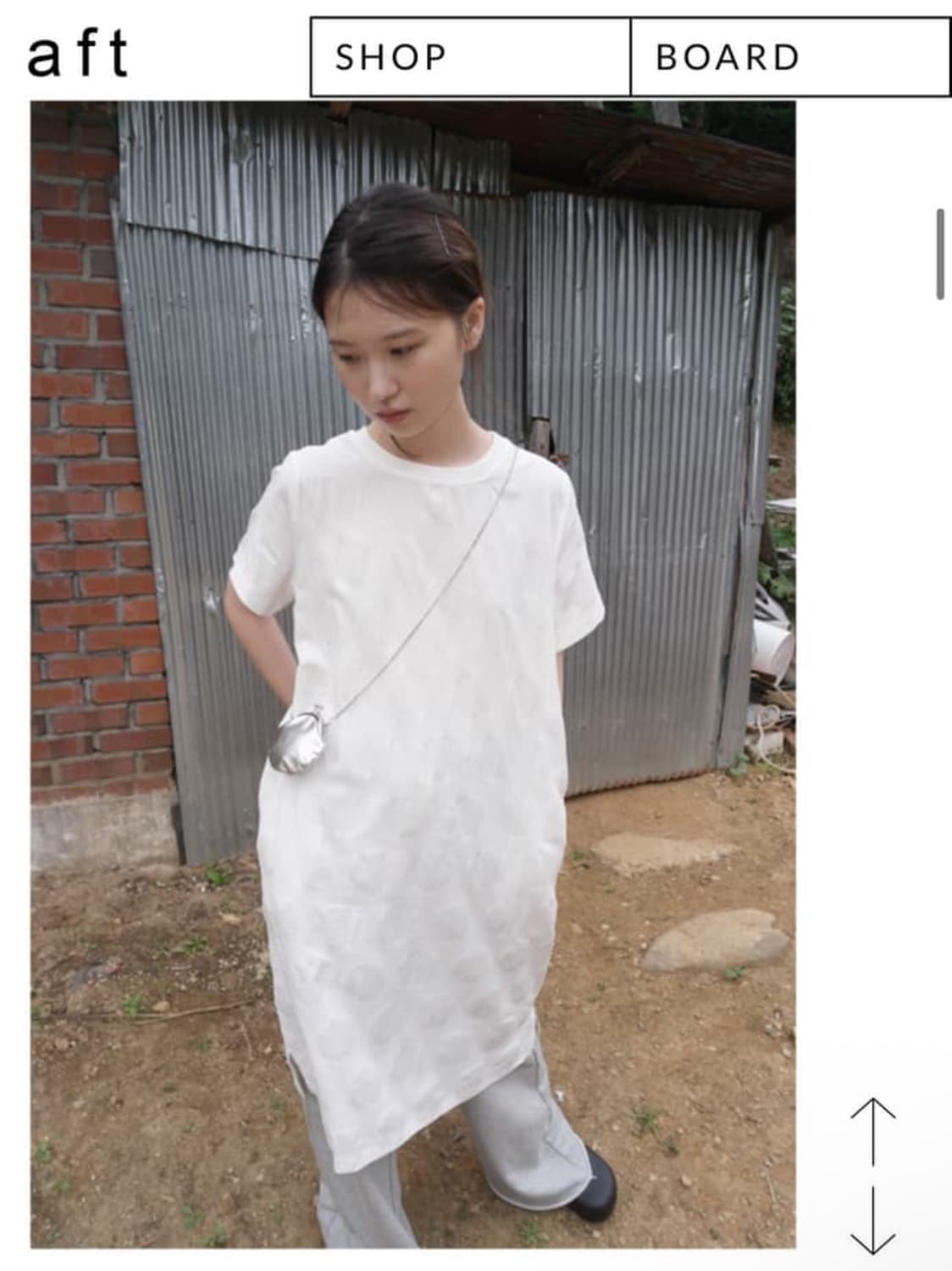 애프터먼데이 도트 텍스쳐 원피스 화이트 새상품 상품이미지1