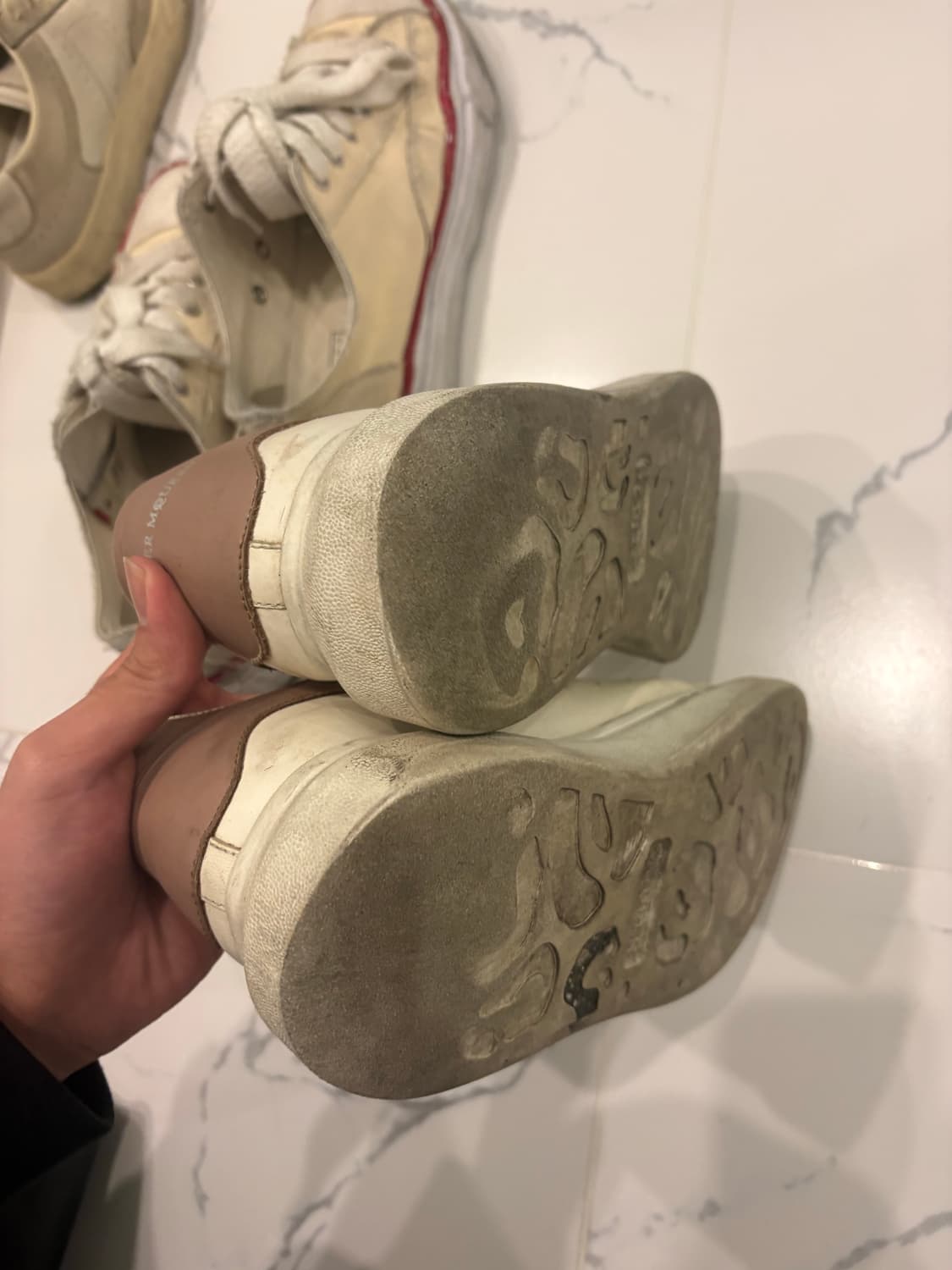 39.5) 알렉산더맥퀸 오버솔 스니커즈 상품이미지5