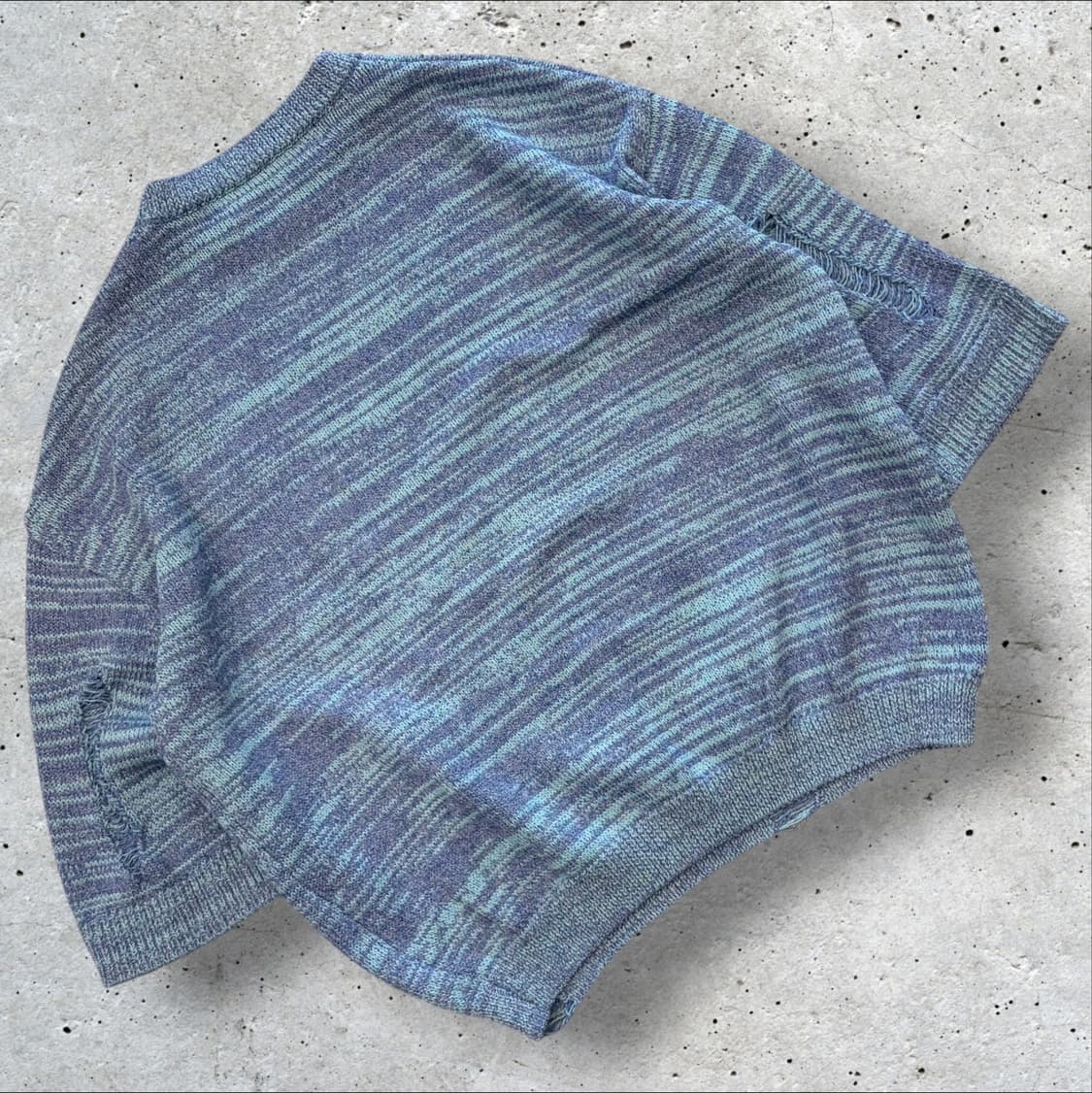 [2] 더오픈프로덕트 쉘 프린트 데미지 니트 스웨터 D803 상품이미지2