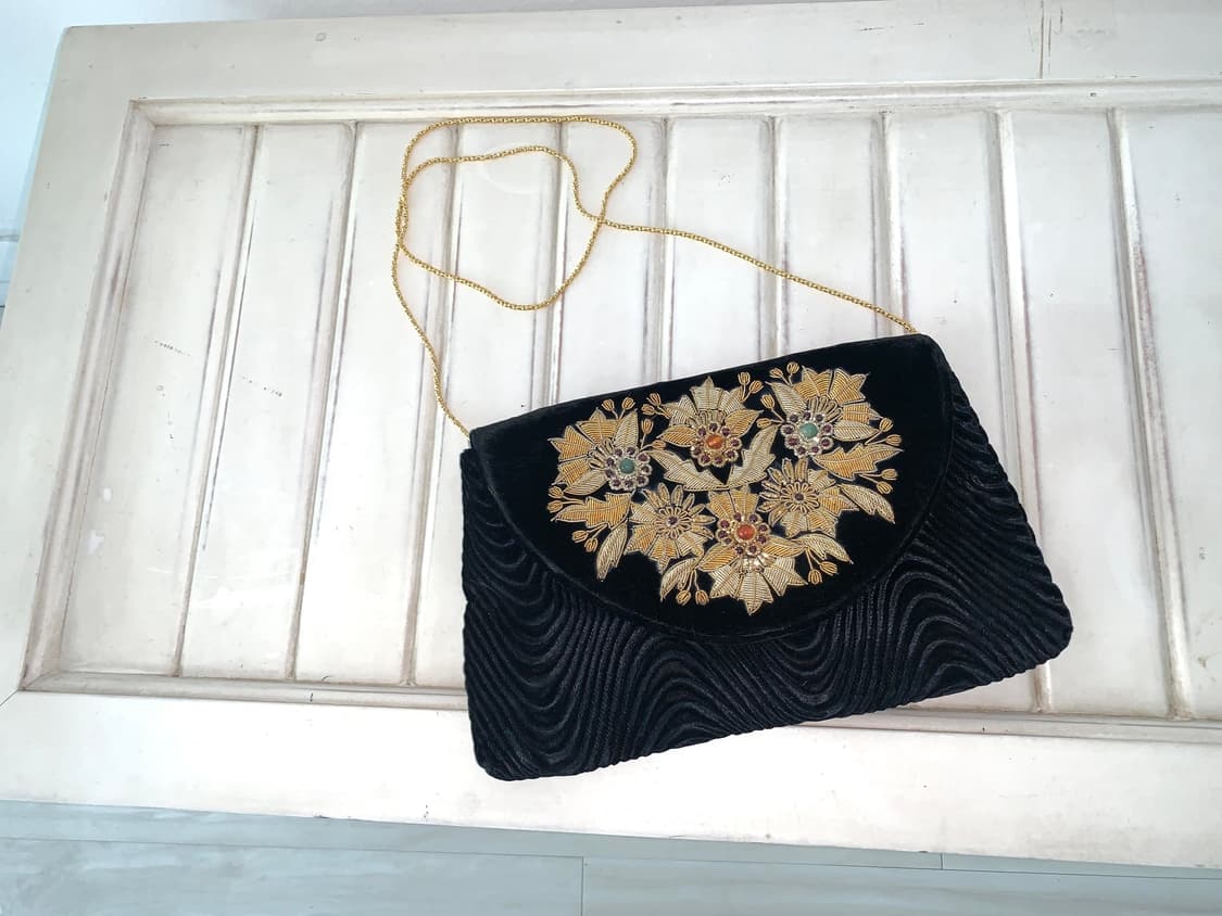 Black Velvet Gold Embroidery Mini Bag 상품이미지1