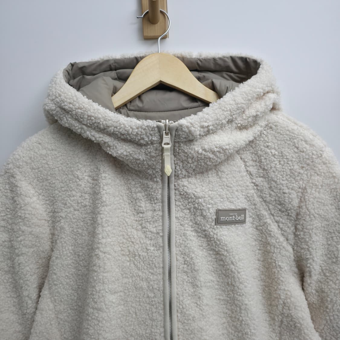 [L] 몽벨 리버시블 후리스 패딩 아이보리 상품이미지2