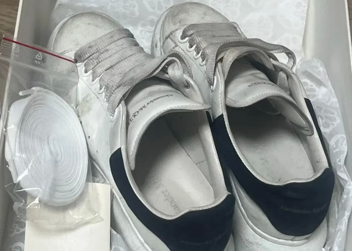 맥퀸 오버솔 스니커즈 35.5 상품이미지3