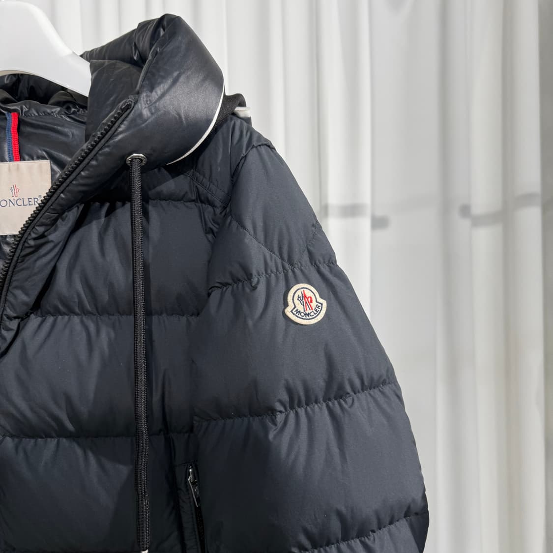 (3) 몽클레어 카데레 쇼트 다운 패딩 점퍼 상품이미지2