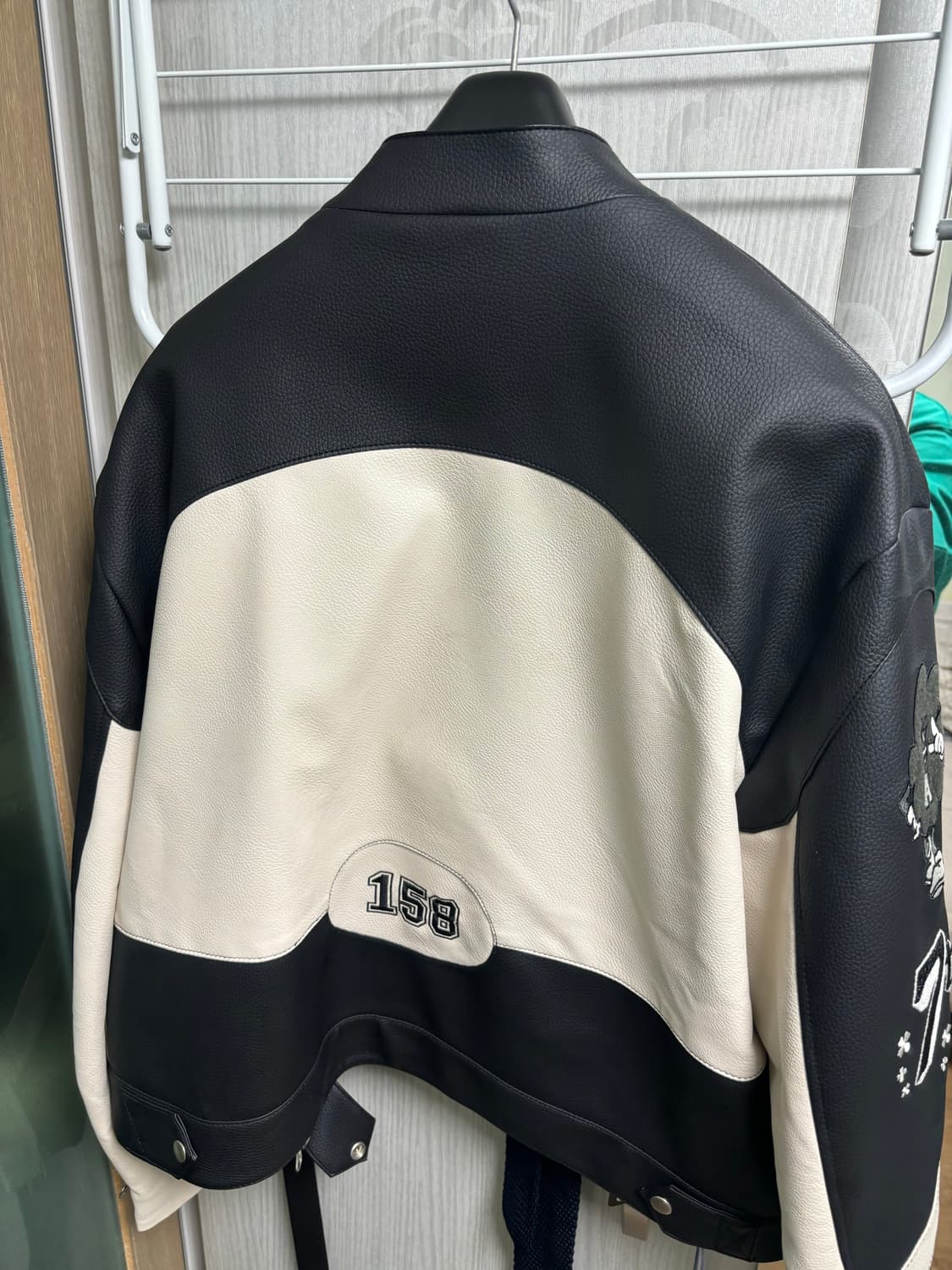 AECA 에이카화이트 레이싱 패치 바이커 자켓 상품이미지3