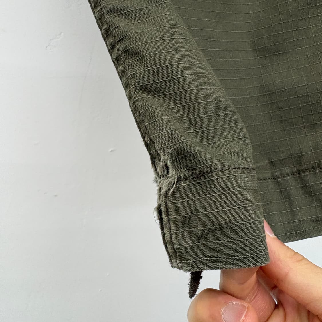 칼하트 카키색 카고 바지 남성 32 상품이미지5