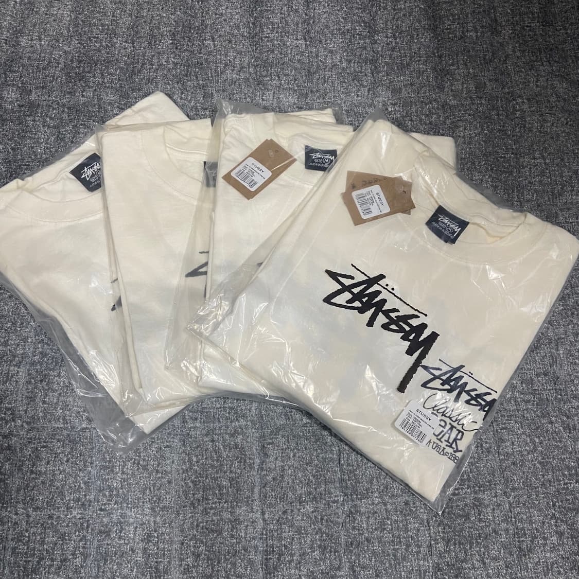 스투시 반팔티 (Classic Gear Tee Pigment Dyed) 상품이미지4