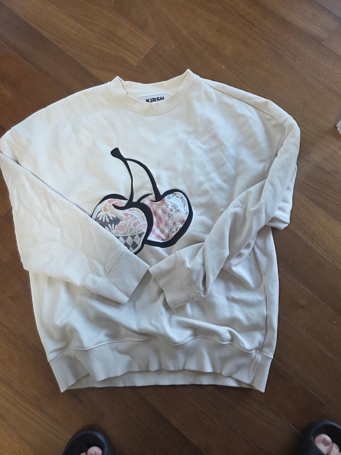 키르시맨투맨 판매합니다~ 상품이미지1