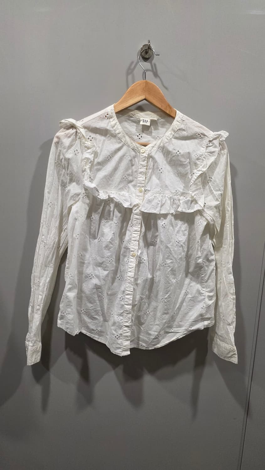 GAP(갭) 여성 펀칭 자수 브라우스 셔츠 상품이미지1