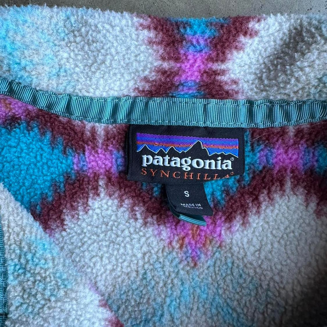 파타고니아 신칠라 스냅-티 플리스 풀오버 상품이미지3
