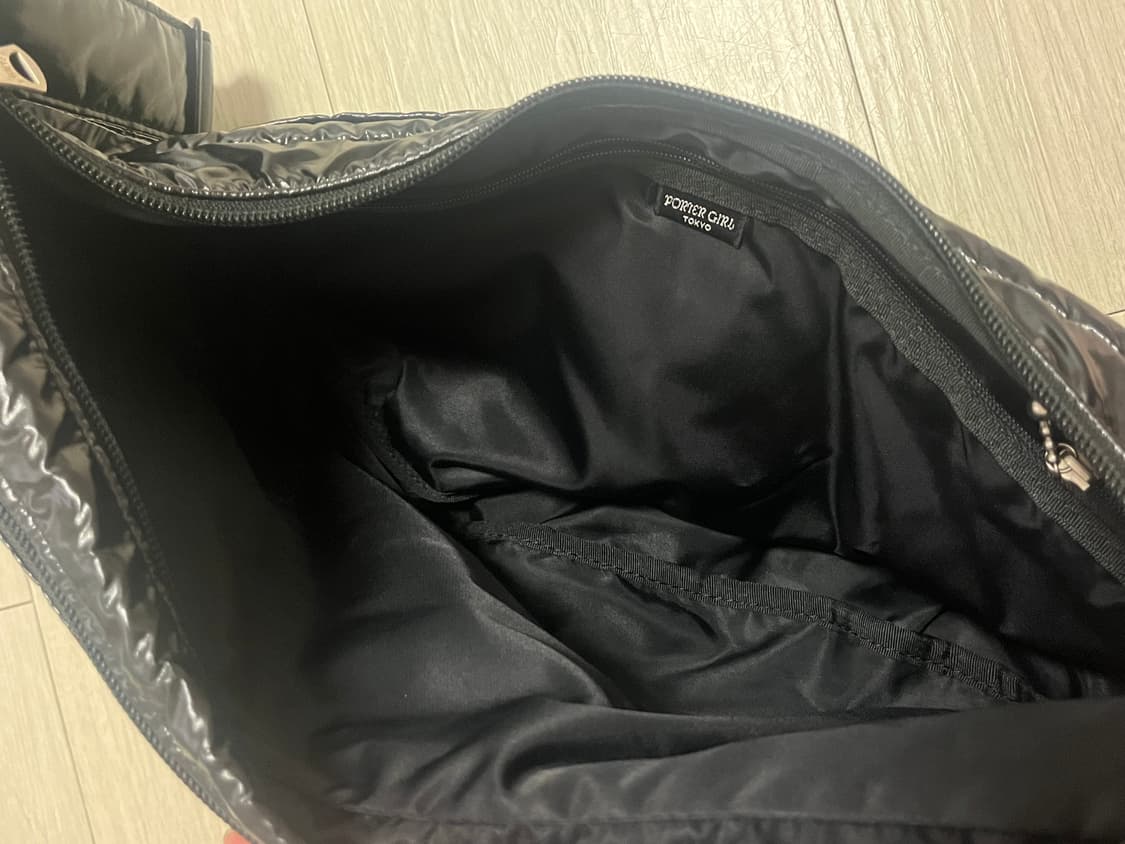 포터걸 Enamel Shoulder Bag 상품이미지8