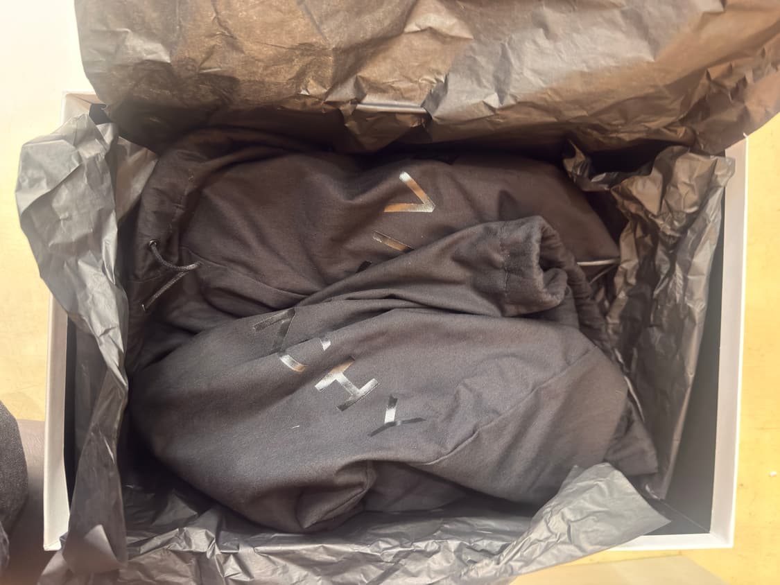 지방시 스니커즈 42사이즈 TK-360 상품이미지3