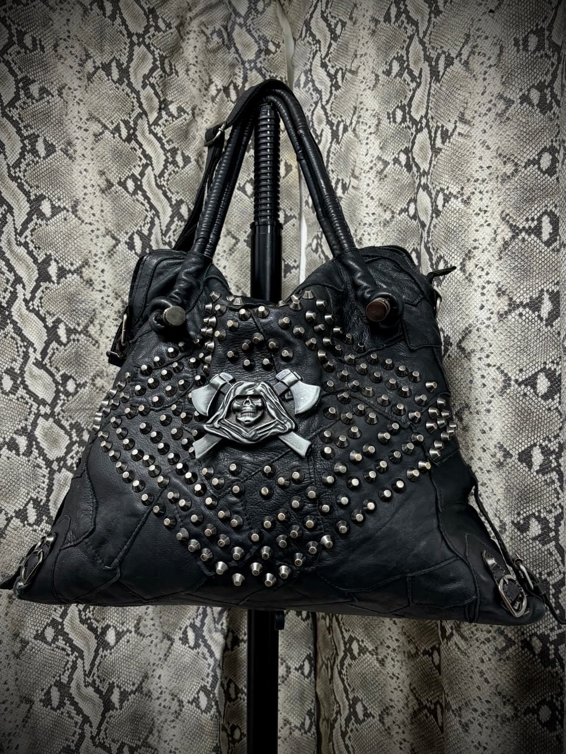 [V-KEI] Studded Real Leather Buckle LGB 상품이미지1