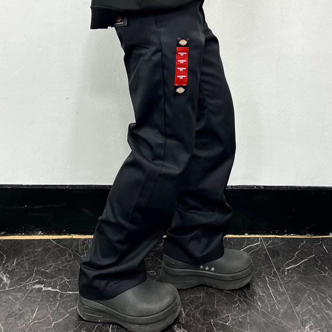 디키즈 874 오리지널 핏 팬츠 블랙 상품이미지1