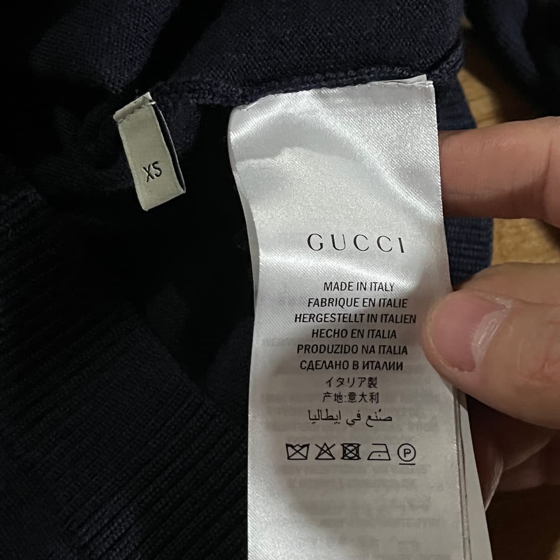 [95] 구찌 꿀벌 브이넥 니트 상품이미지9