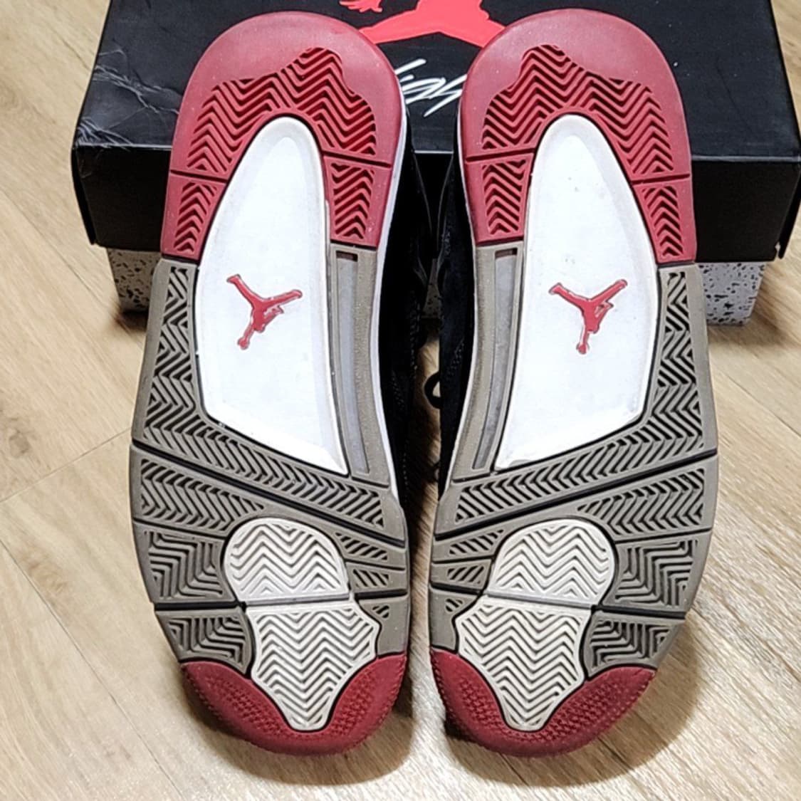 나이키 270 조던4 블랙시멘트 상품이미지7