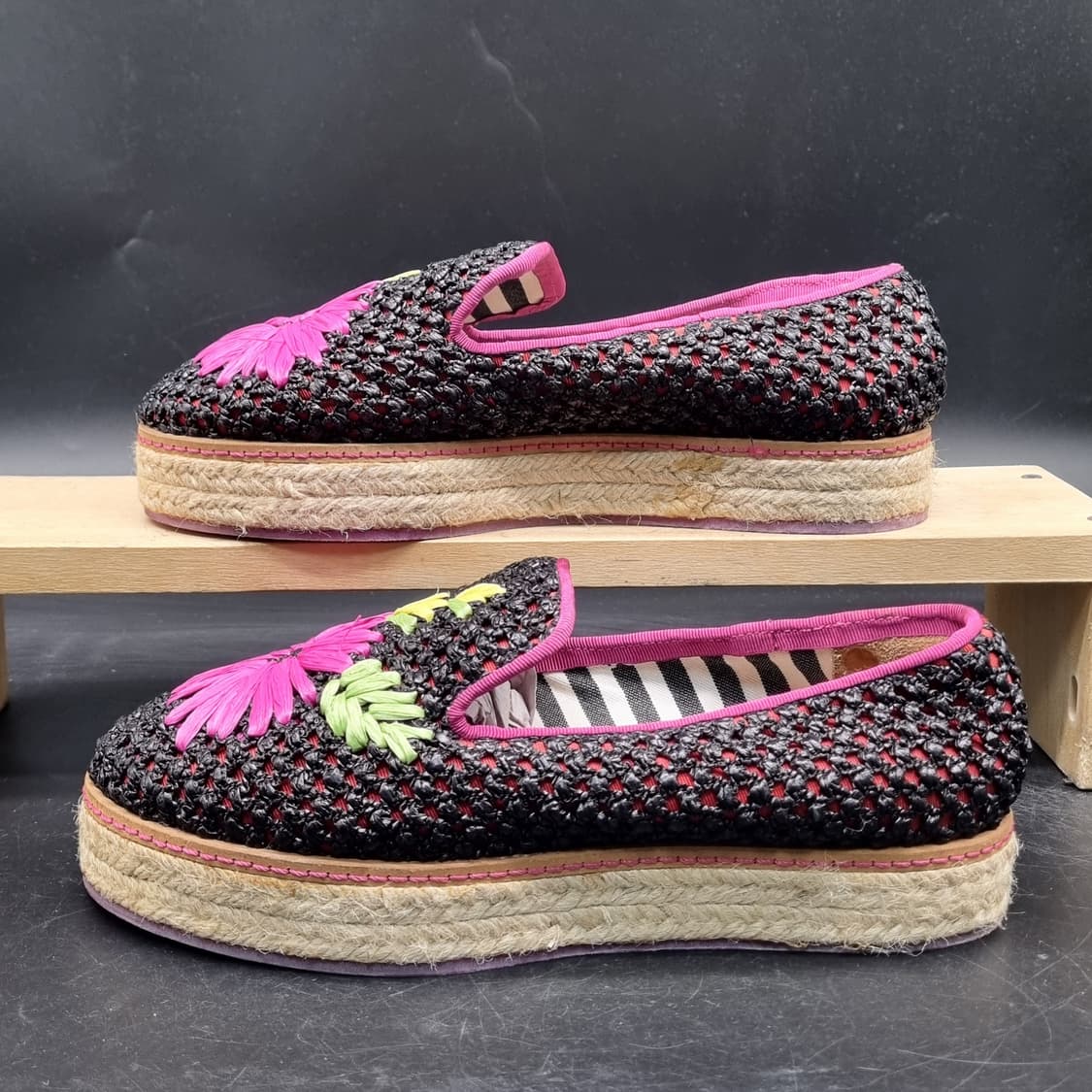 미쏘니 플로랄 여성슬립온 38 240 상품이미지1