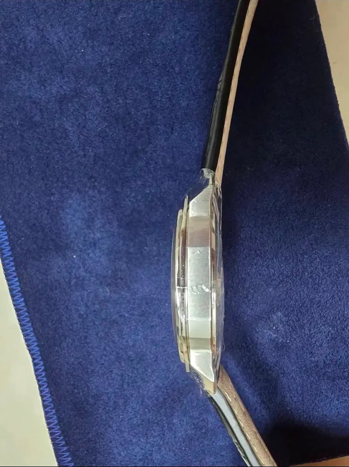 불가리 옥토 로마 41mm 25년9월 스탬핑 풀셋 새제품입니다. 상품이미지10