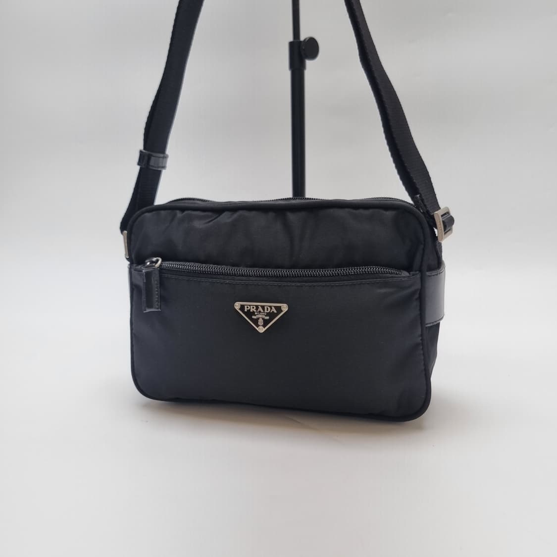 프라다 나일론 카메라백 숄더백 남여공용 (상급, BT0166) 상품이미지2